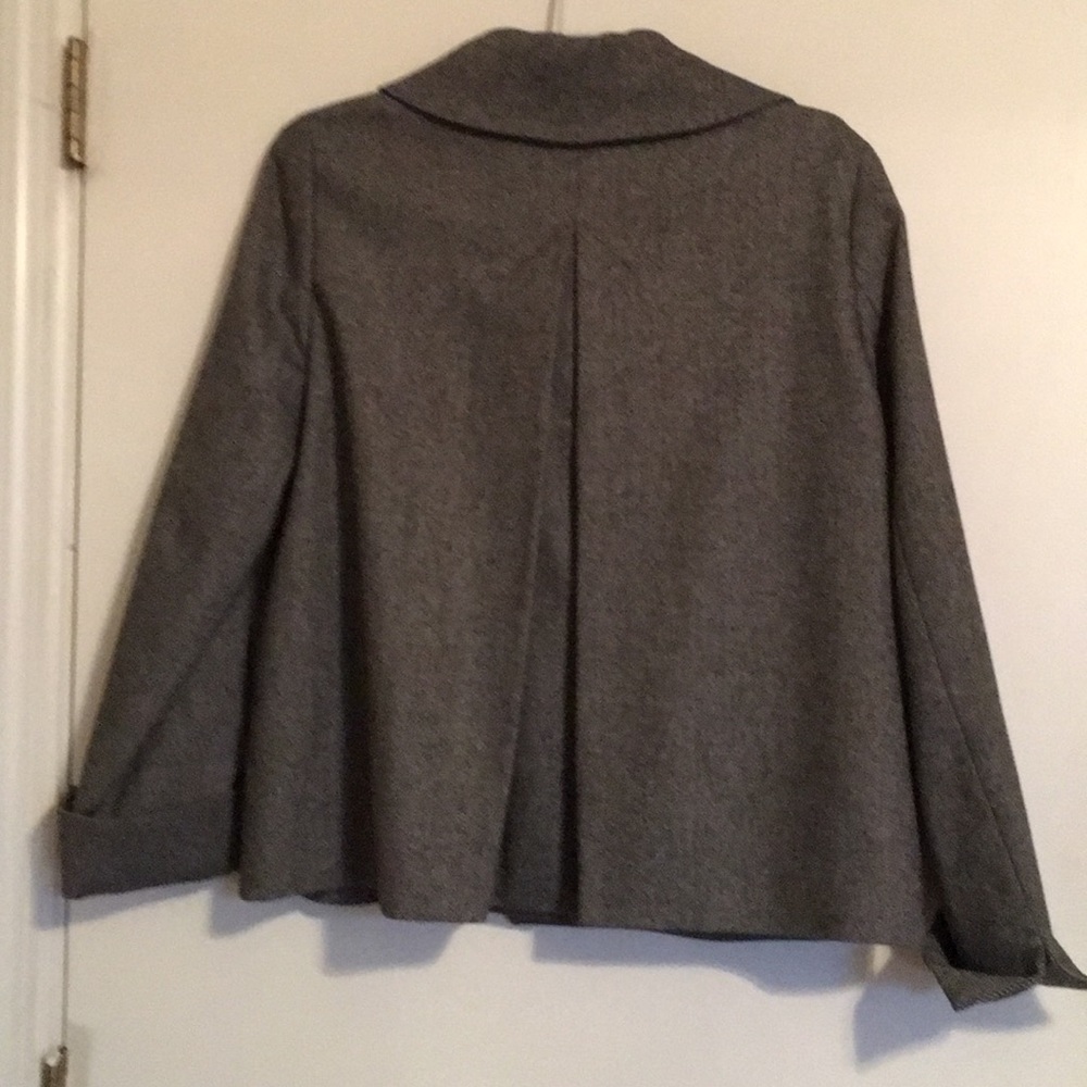 Winter jacket - Picture 2 of 3